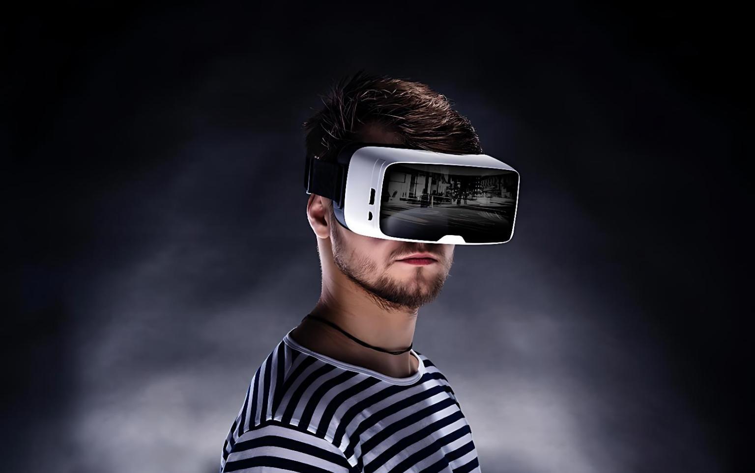 AR gaming development workspace